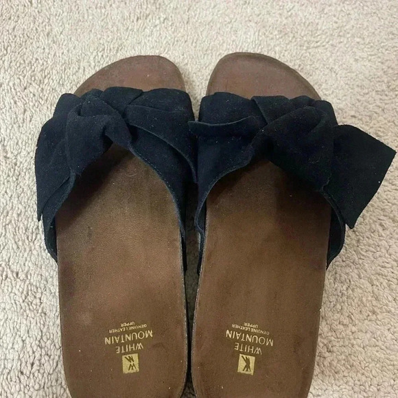 Women’s White Mountain Henley Comfort Flat Slip-on Sandals, Black Suede Size 11 - Picture 3 of 9
